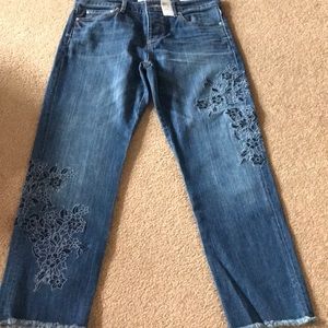 NEW LOFT BOYFRIEND JEAN WITH FLOWERS EMBROIDERY!